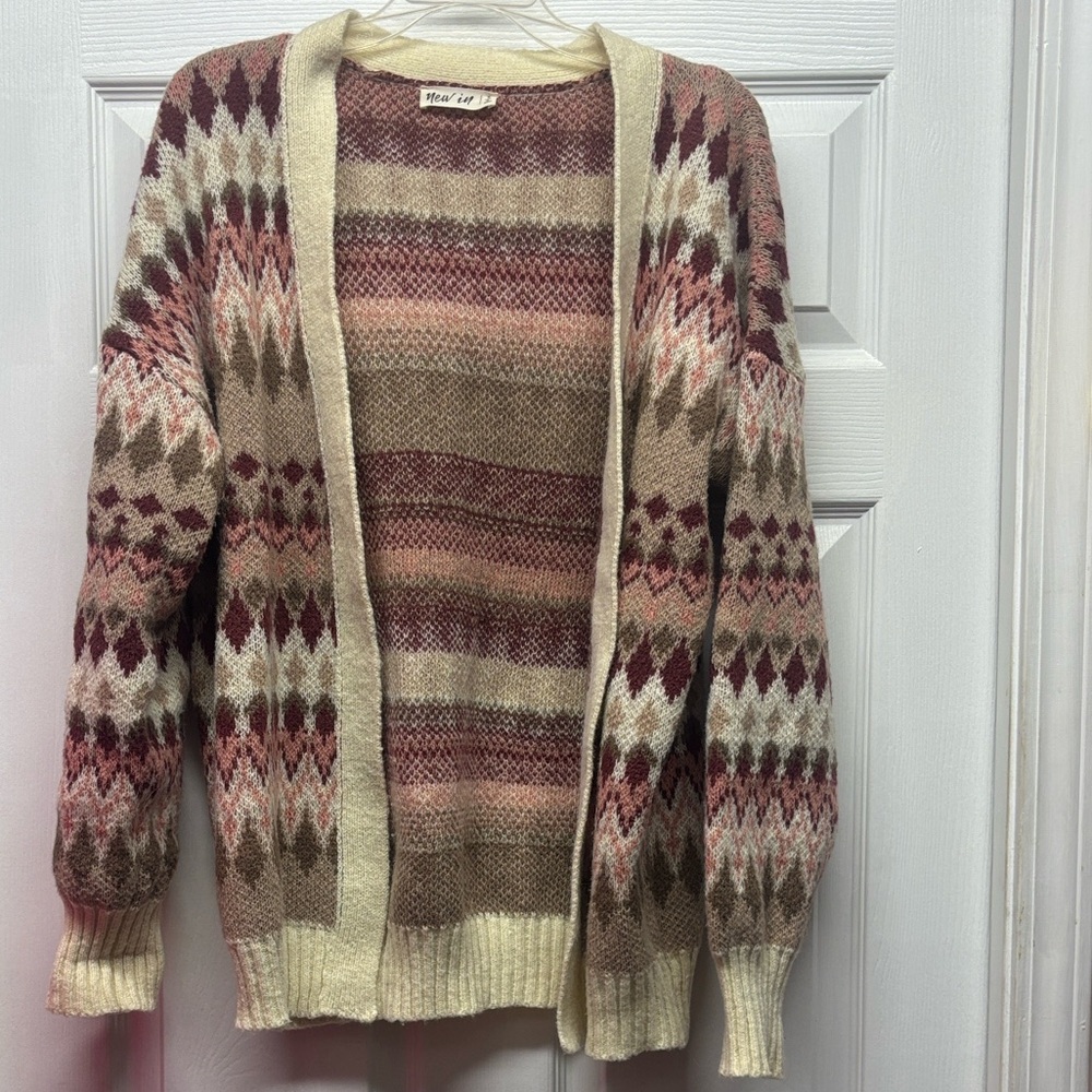 New In Pattern Knit Cardigan in Cream, Pink, Brown and Burgundy Small